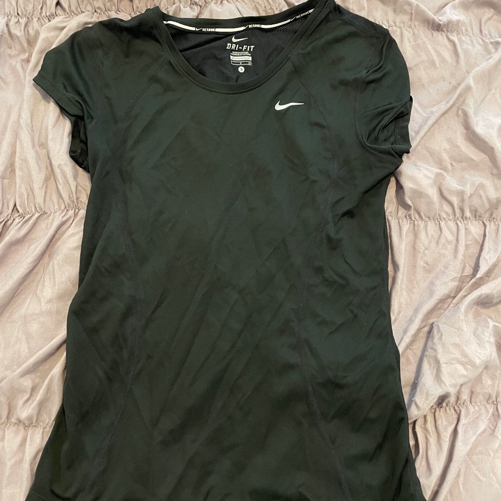 Women’s Nike Dri-Fit Running Shirt Size Small